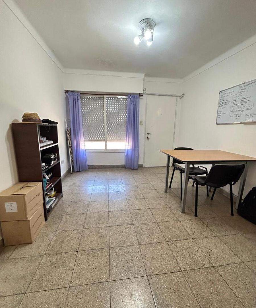 Foto de Casa en VENTA 4 AMBIENTES PASO DEL REY 2 cuadras de estación, imagen 5
