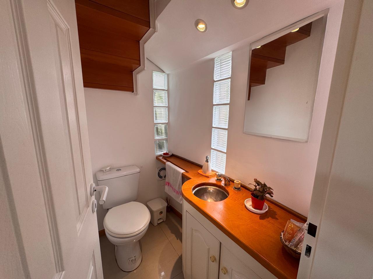 Foto de CASA VENTA COUNTRY BANCO PROVINCIA, imagen 1
