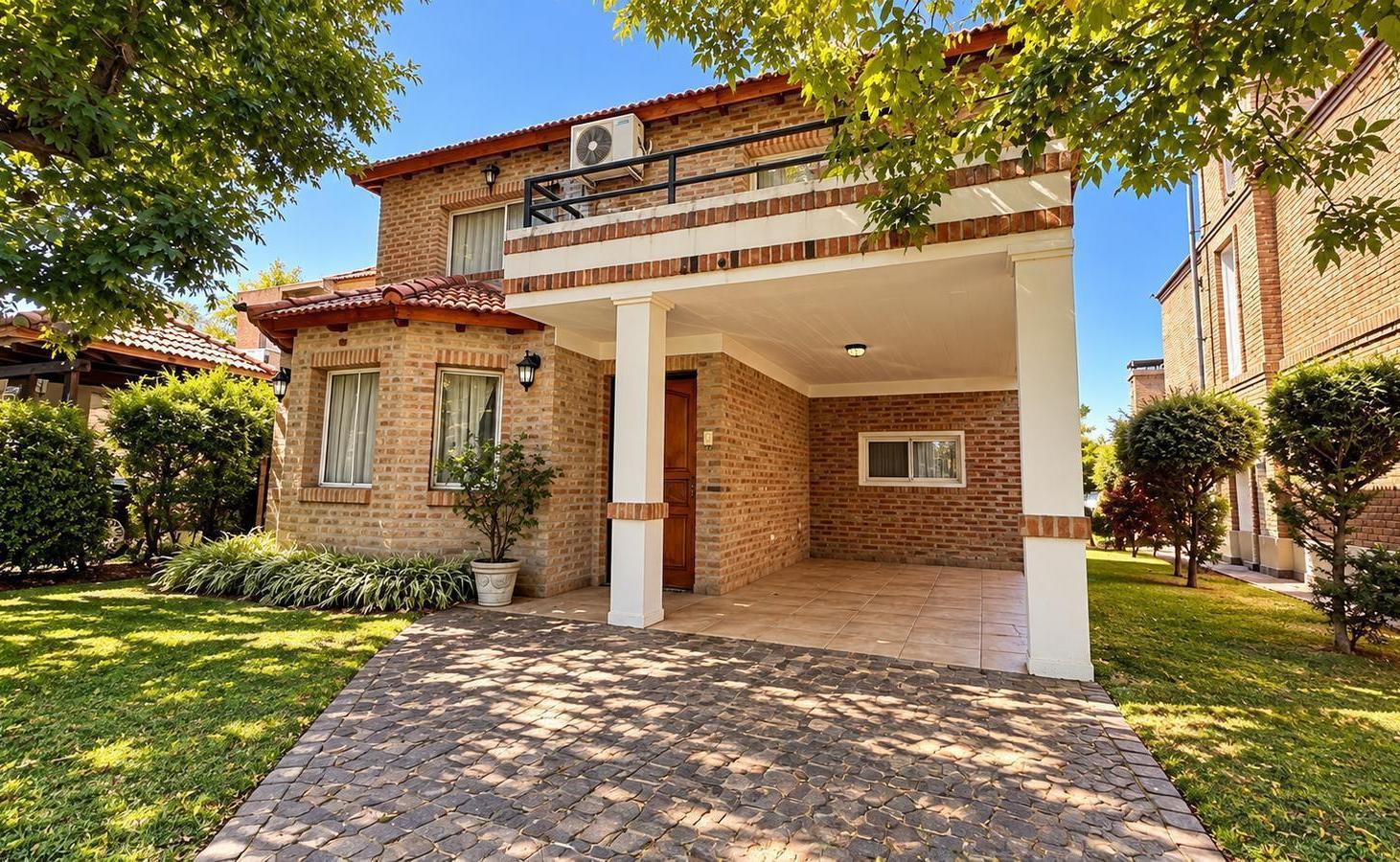 Foto de VENTA CASA COUNTRY BANCO PROVINCIA, imagen 2