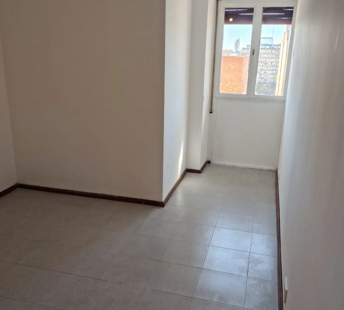 EXCELENTE DPTO 1 DORMITORIO EN BOLIVAR ESQUINA BV SAN JUAN 3