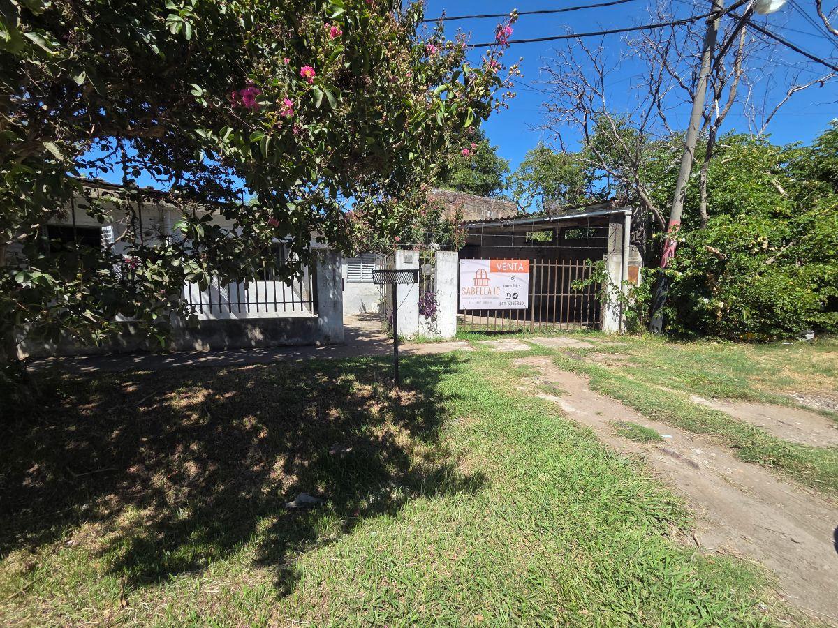 Casa+ Galpón + Cochera