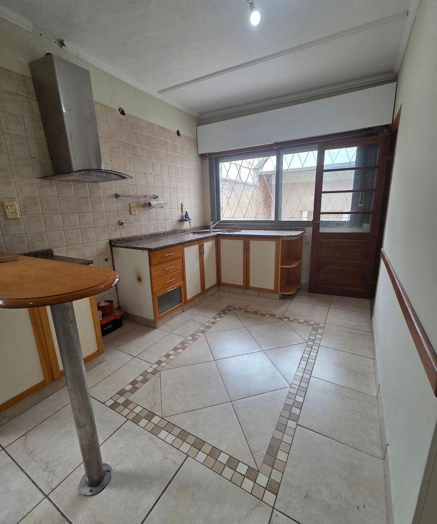 Foto de Casa de 2 dormitorios con local comercial sobre Bv. Rondeau LA FLORIDA, imagen 3