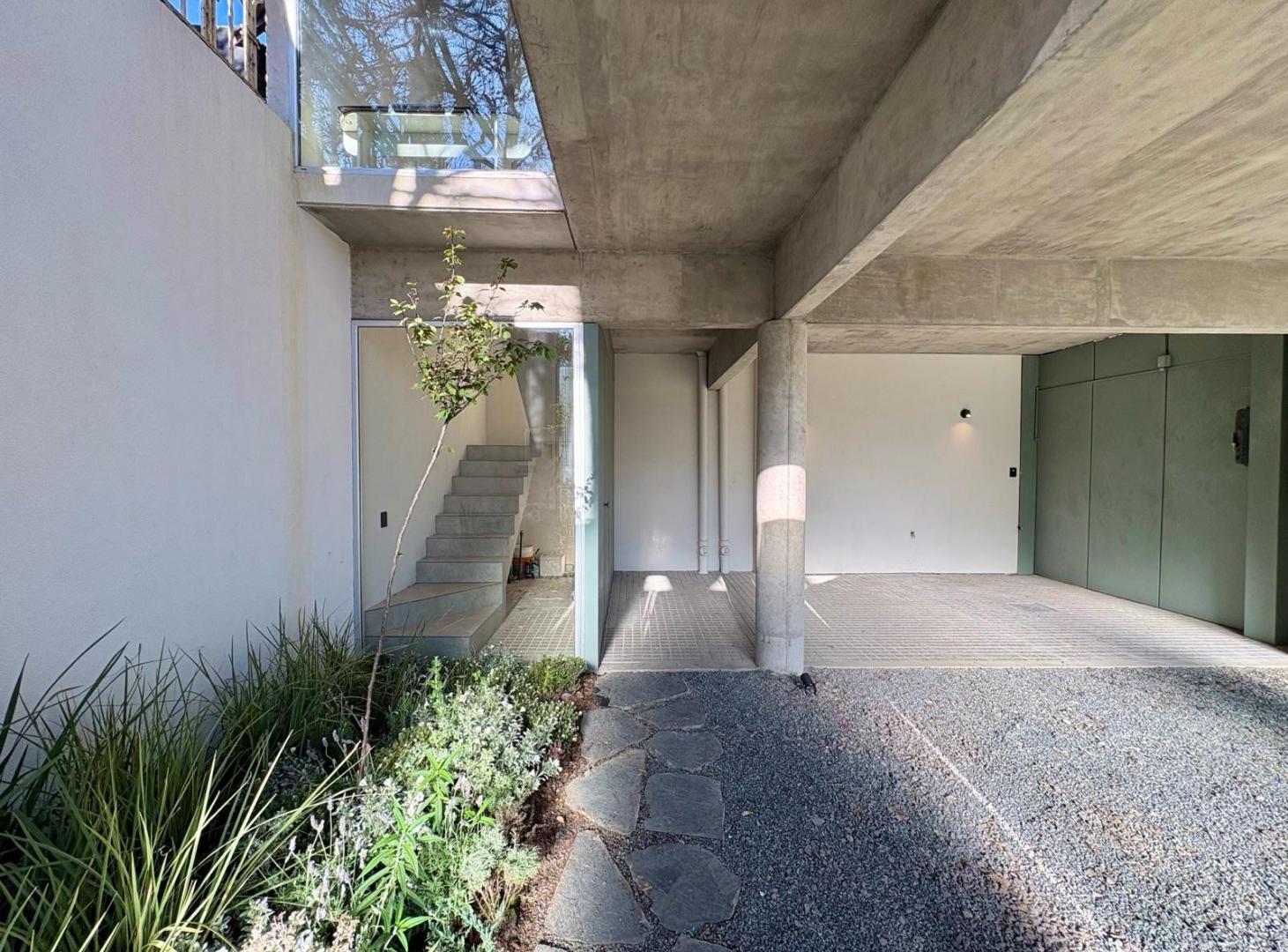 Foto de Casa en Luis Agote, imagen 1
