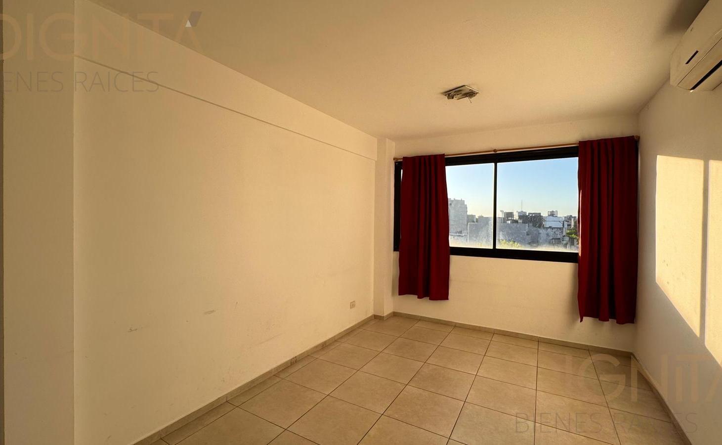 Foto de Alquiler Departamento 3 ambientes Villa Urquiza con patio, imagen 2