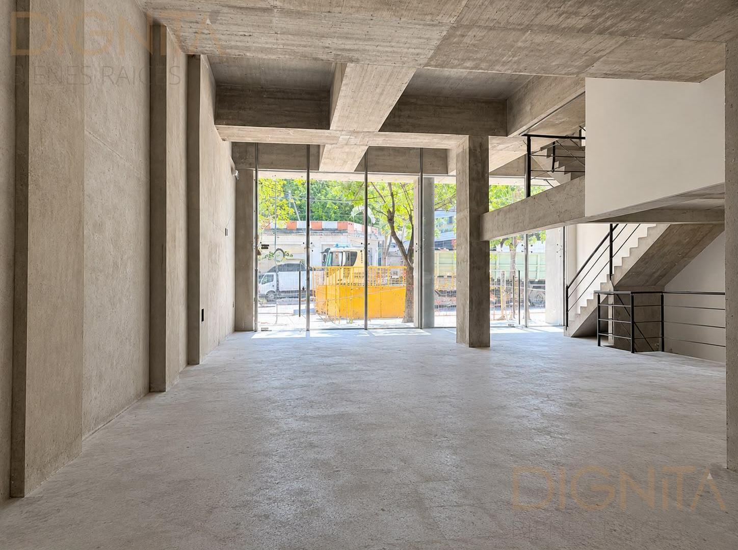 Foto de Venta Local Comercial Amplio en Caballito Cochera, imagen 4