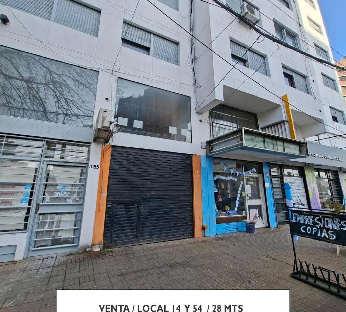 VENTA LOCAL
ubicado en 14 Y 54
28 m2 totales 1