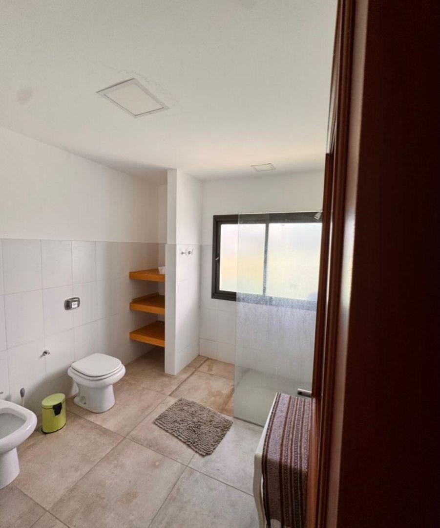 Foto de Venta Importante propiedad subdividida en dos duplex, country nautico Los Molinos, imagen 5