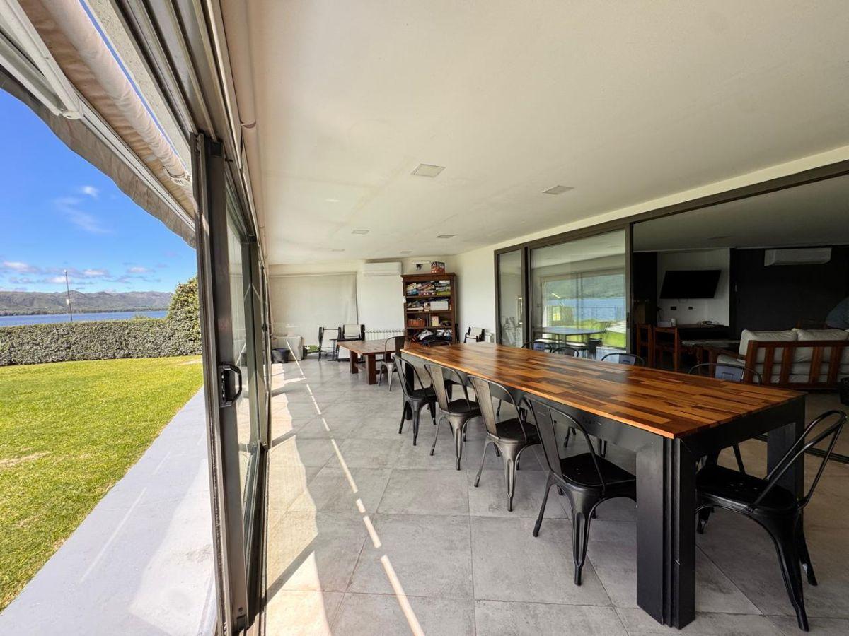 Foto de Venta Importante propiedad subdividida en dos duplex, country nautico Los Molinos, imagen 1