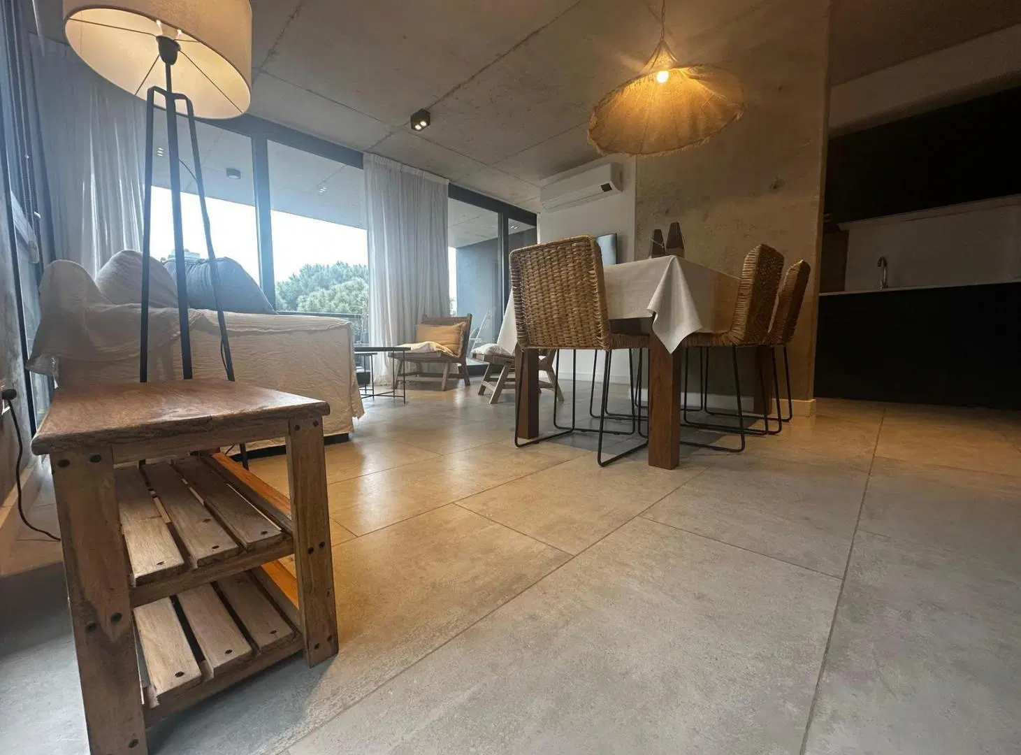 VENTA Exclusivo departamento en dos plantas con terraza, jacuzzi y amenities premium Pinamar 3