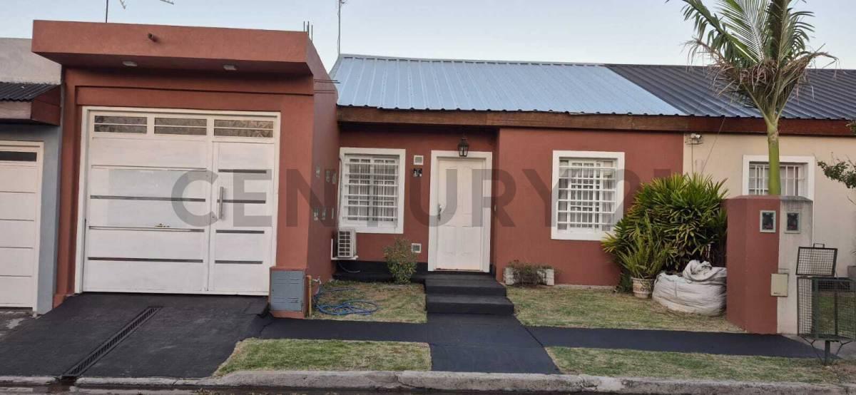 VENTA Casa 4 Ambientes con Parque y Garage en Barrio Semi-Cerrado | Altos de Podestá – ACEPTA PERMUT