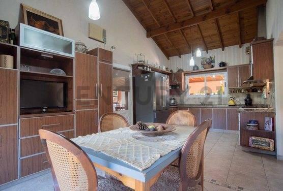 Foto de VENTA CASA 4 AMBIENTES CON PILETA Y GALERIA SAN PATRICIO, imagen 3