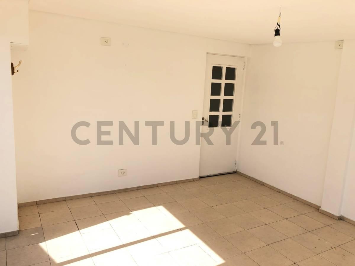 Foto de Depto 3 amb, TERRAZA PROPIA, quincho y cochera, imagen 4