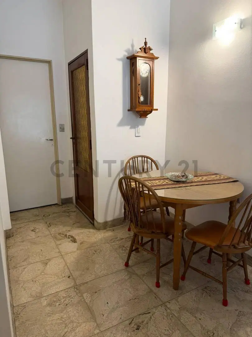VENTA – PH 3 ambientes en planta alta | Primer piso por escalera | Caseros - Acepta permuta 8