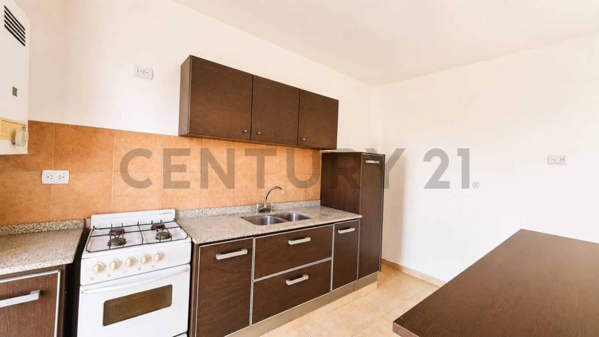 Departamento Dúplex con Terraza - Ramos Mejia