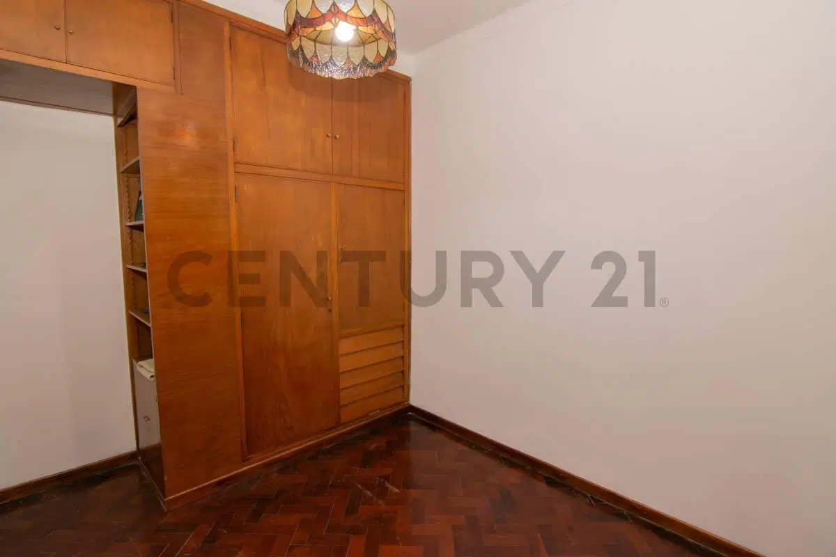 ALQUILER – Casa 4 ambientes con patio y cochera | Ciudad Jardín 5