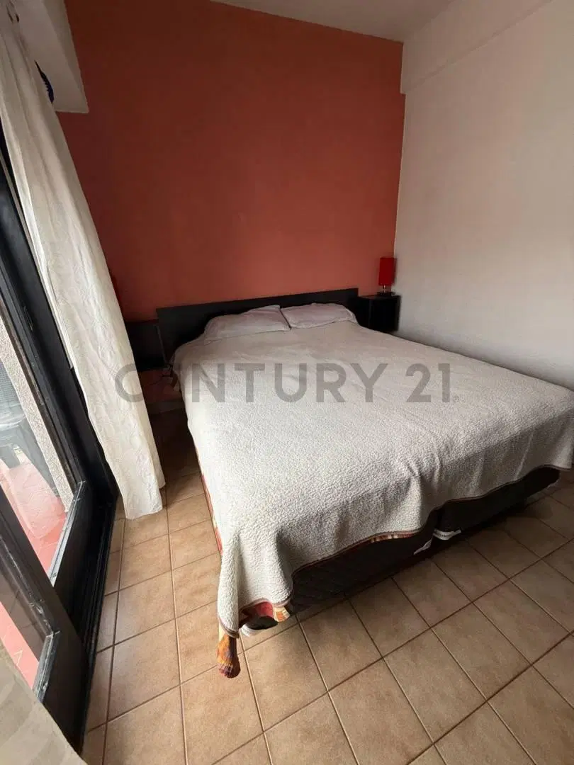 VENTA EN V. SANTA RITA 2 AMBIENTES. BAJAS EXPENSAS-BALCÓN Y PATIO- MUY BIEN MANTENIDO 4