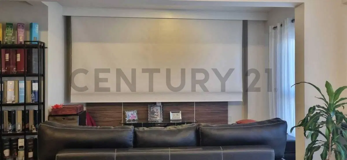 DEPARTAMENTO EXCLUSIVO CON TERRAZA PROPIA Y DOS COCHERAS 5