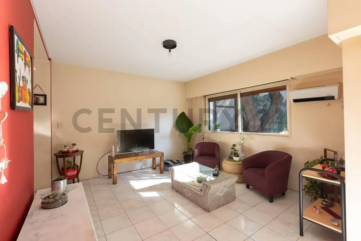 VTA PISO 3 AMB. C/ESCRITORIO  - BALCÓN ATERRAZADO/  GUARDACOCHE-CABALLITO SUR-ACEPTA PERMUTA 2