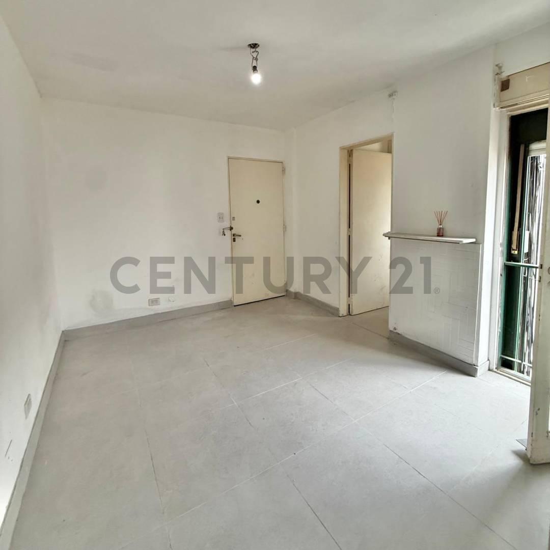 VENTA DEPARTAMENTO 2 AMBIENTES EN BALVANERA