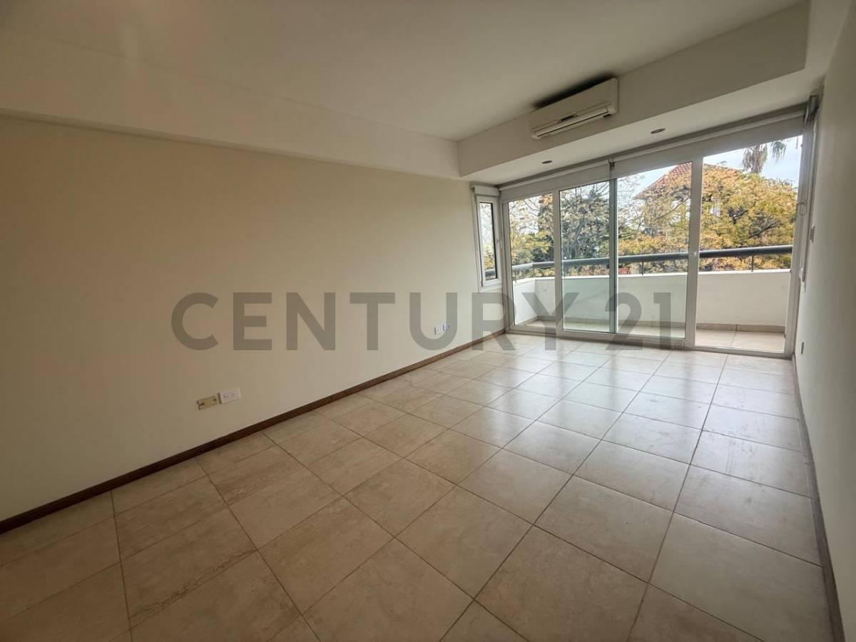 Foto de HERMOSO 3 AMBIENTES CON COCHERA, imagen 4