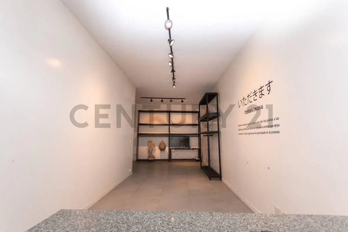 Venta Departamento 2 ambientes con patio y 2 baños completos en excelente ubicación. 5