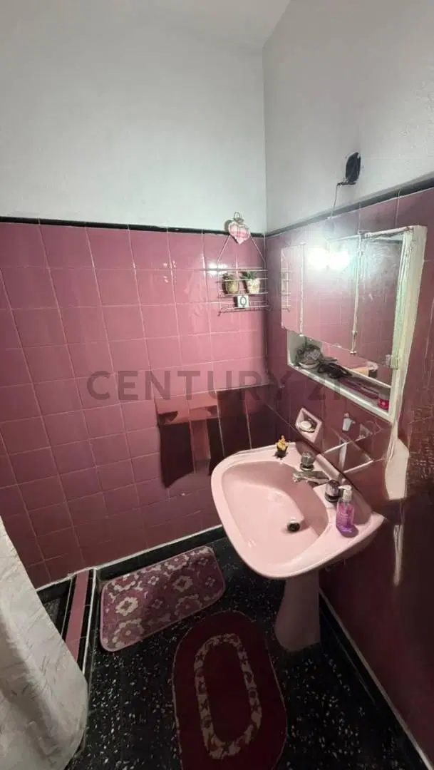 VENTA CASA 3 AMB C/JARDIN EN LOTE PROPIO. VILLA BALLESTER 5