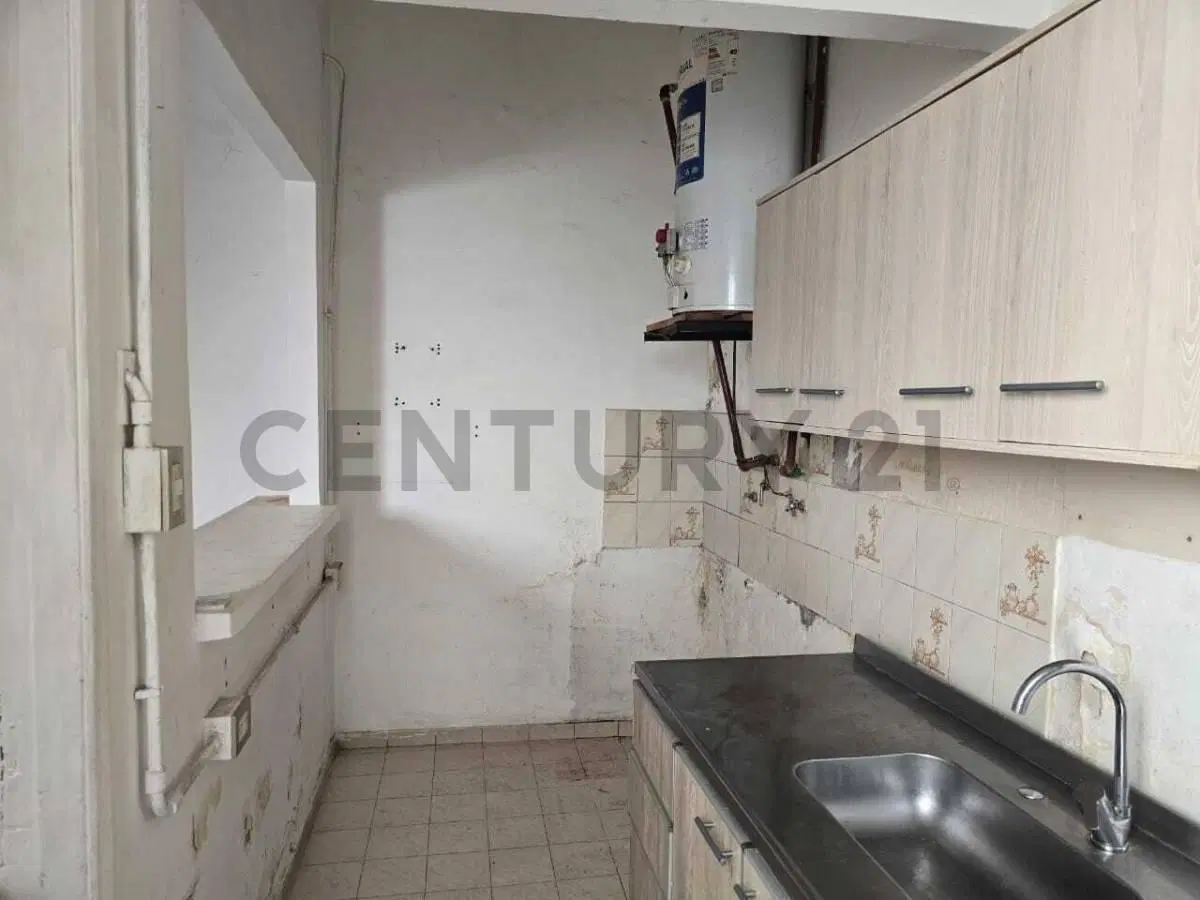VENTA PH 3 AMBIENTES -MONSERRAT 4