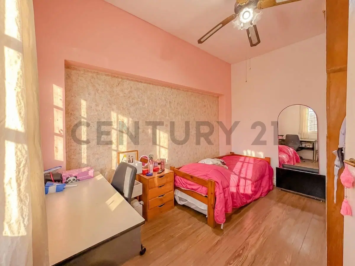 VENTA DPTO 4 AMB EN DOS PLANTAS - SAN TELMO 5