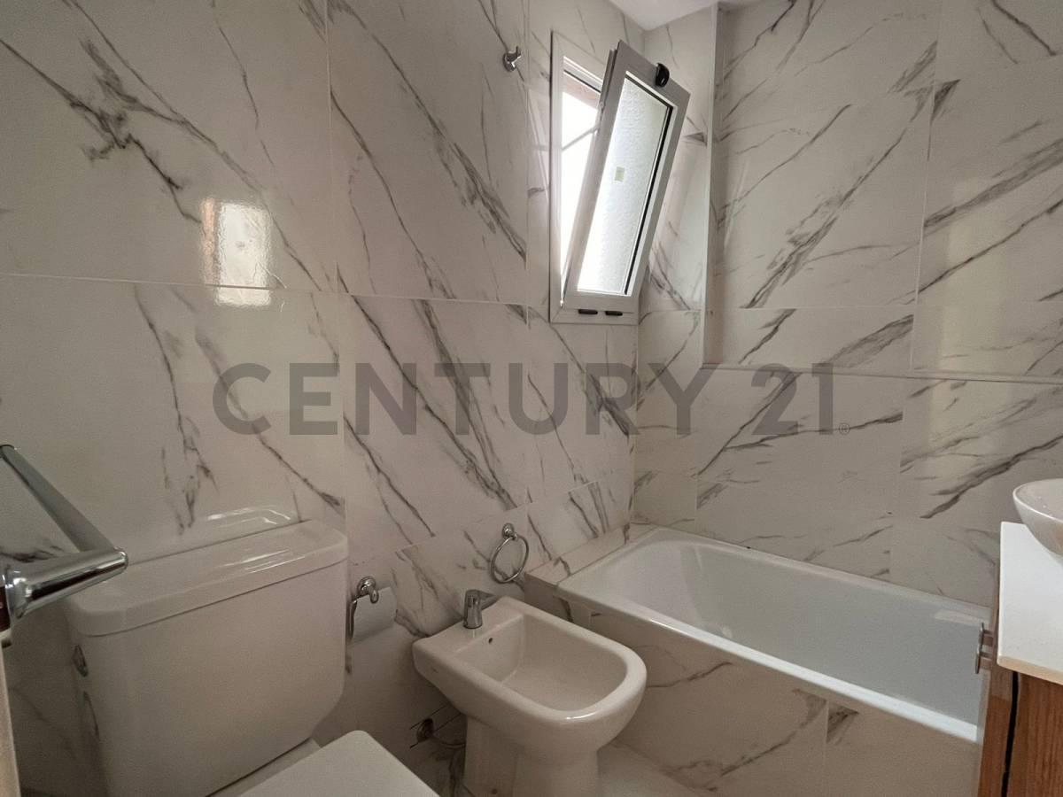 Foto de VENTA SEMIPISO 2 AMBIENTES A ESTRENAR CON BALCÓN Y AMENITIES EN SANTOS, imagen 2