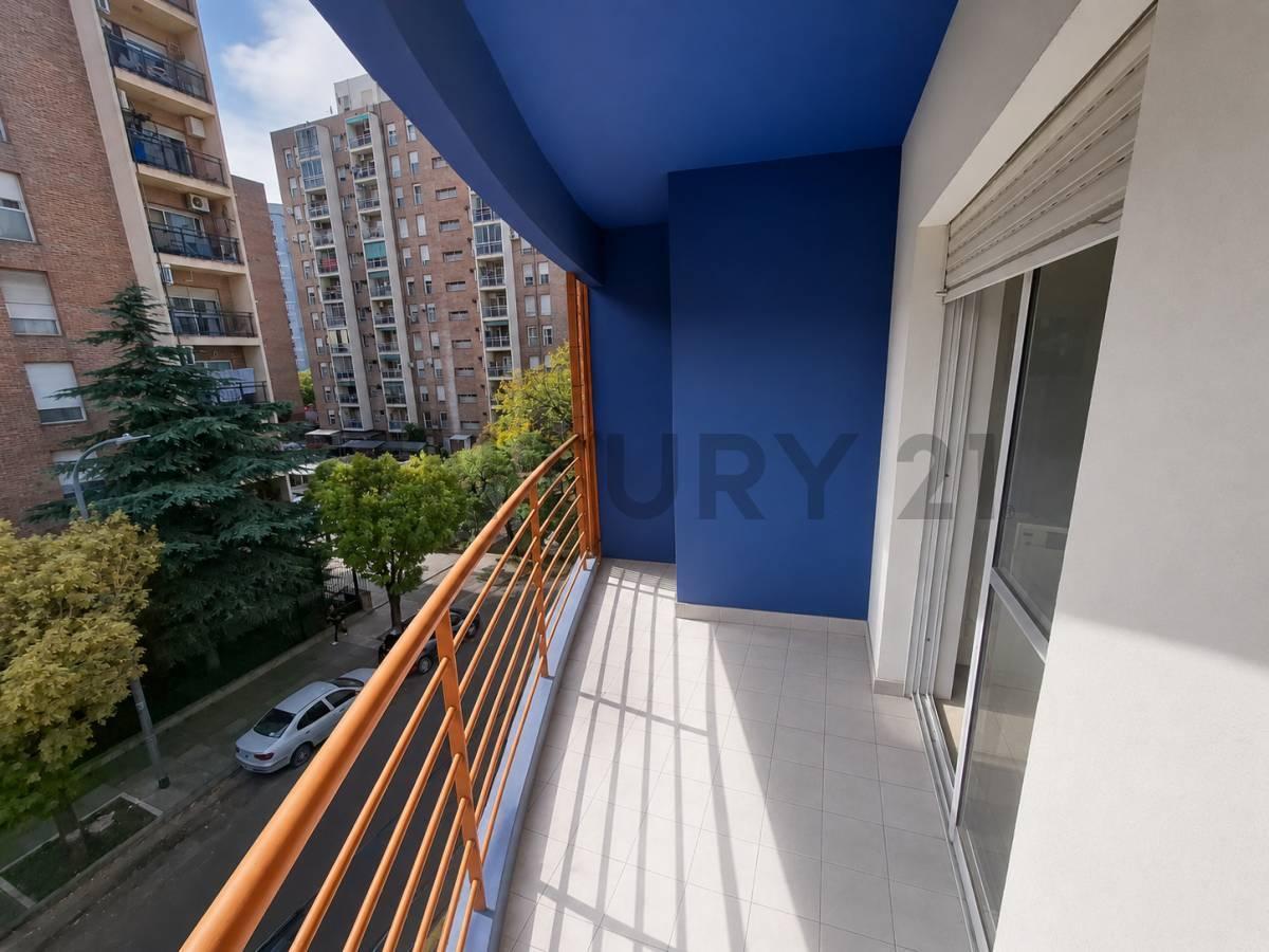 Venta departamento 2 ambientes con balcòn en La Boca