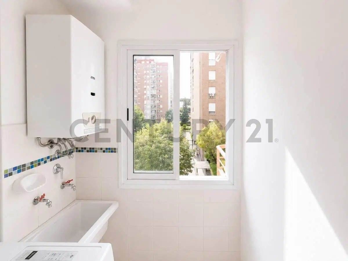 Venta departamento 2 ambientes con balcòn en La Boca 4