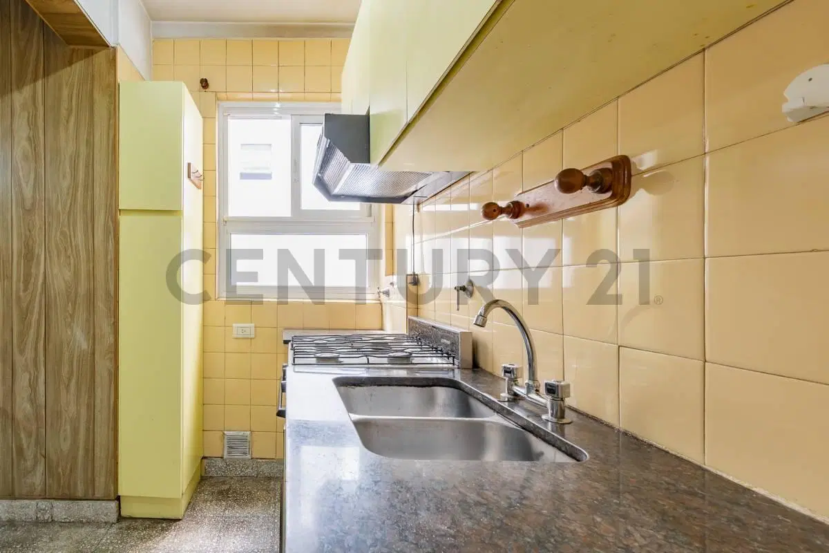 Venta Depto 4 Amb en San Cristobal 4
