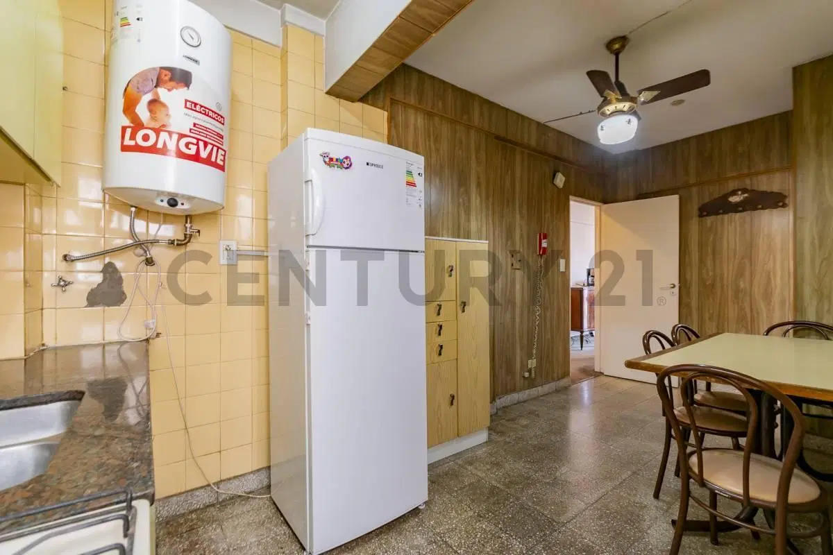 Venta Depto 4 Amb en San Cristobal 2