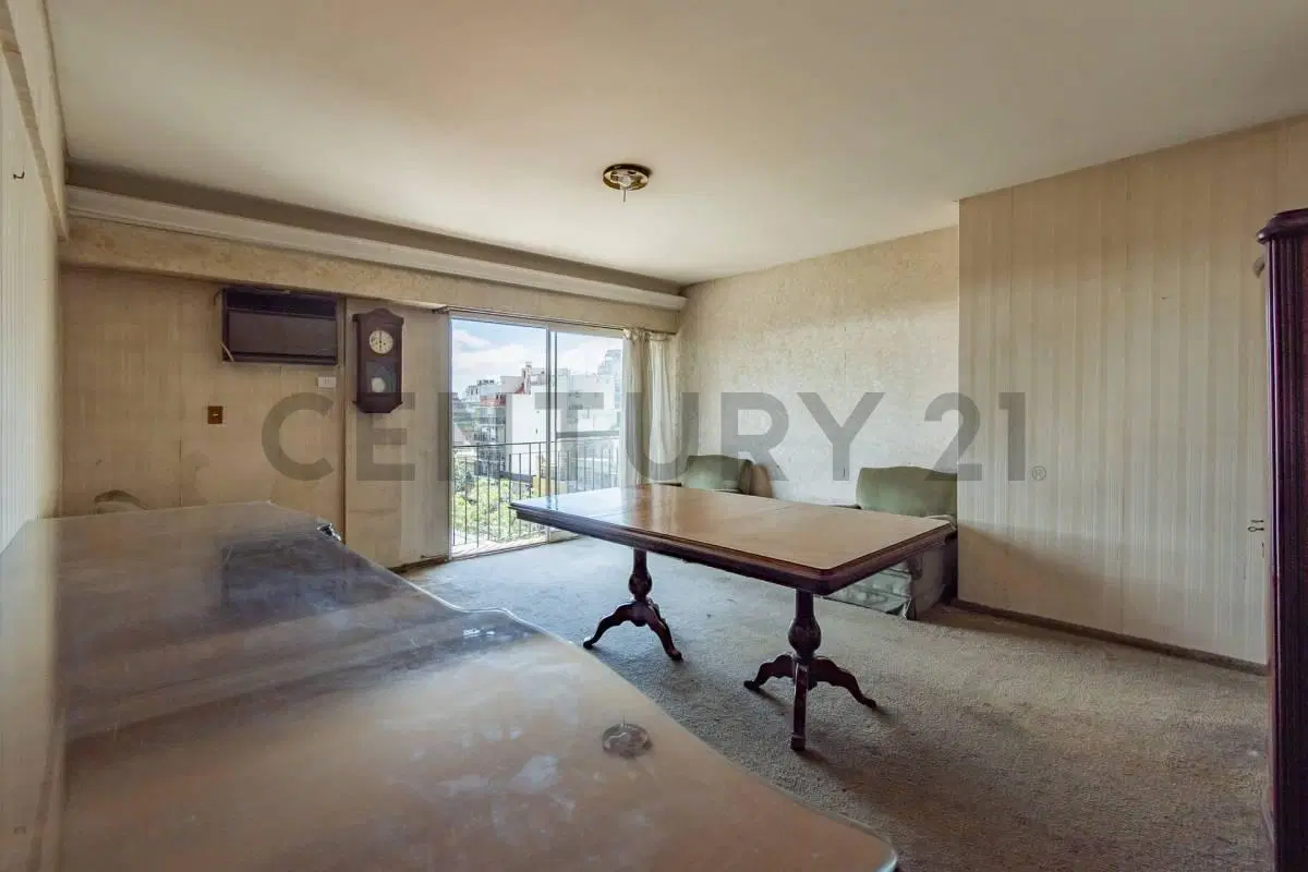 Venta Depto 4 Amb en San Cristobal 3