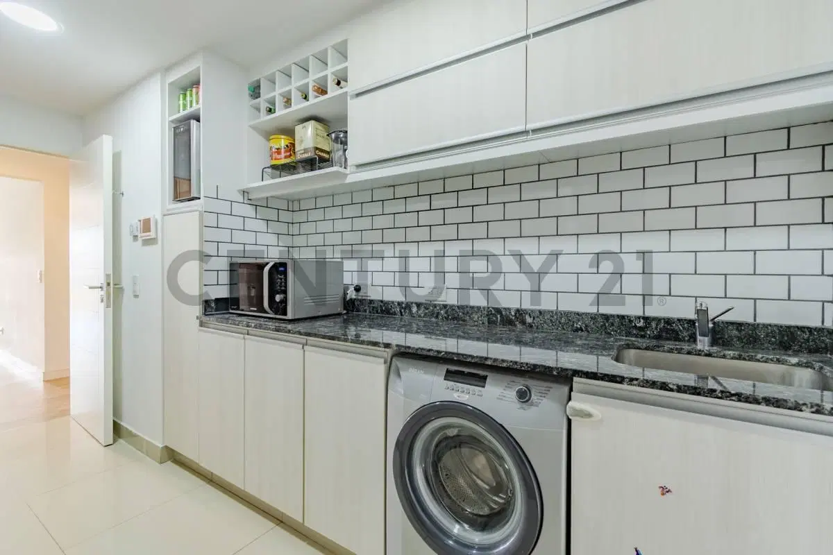 VENTA DEPARTAMENTO 3 AMB CON COCHERA Y BALCON EN ALMAGRO 8