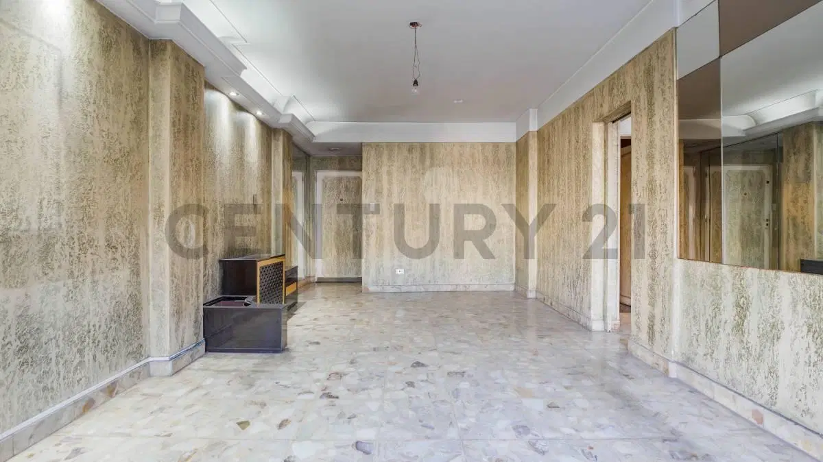 VENTA DEPARTAMENTO 4 AMBIENTES C/ BALCON CORRIDO-VILLA CRESPO 5