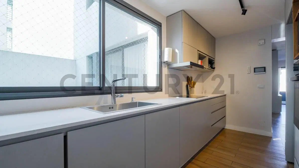 VENTA DEPTO. 4 AMB CONTRAFRENTE CON BALCON, VILLA DEVOTO 3