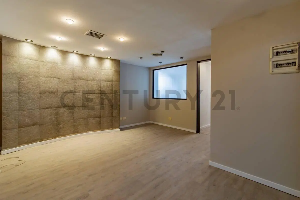 VENTA - Oficina luminosa - San Telmo 4