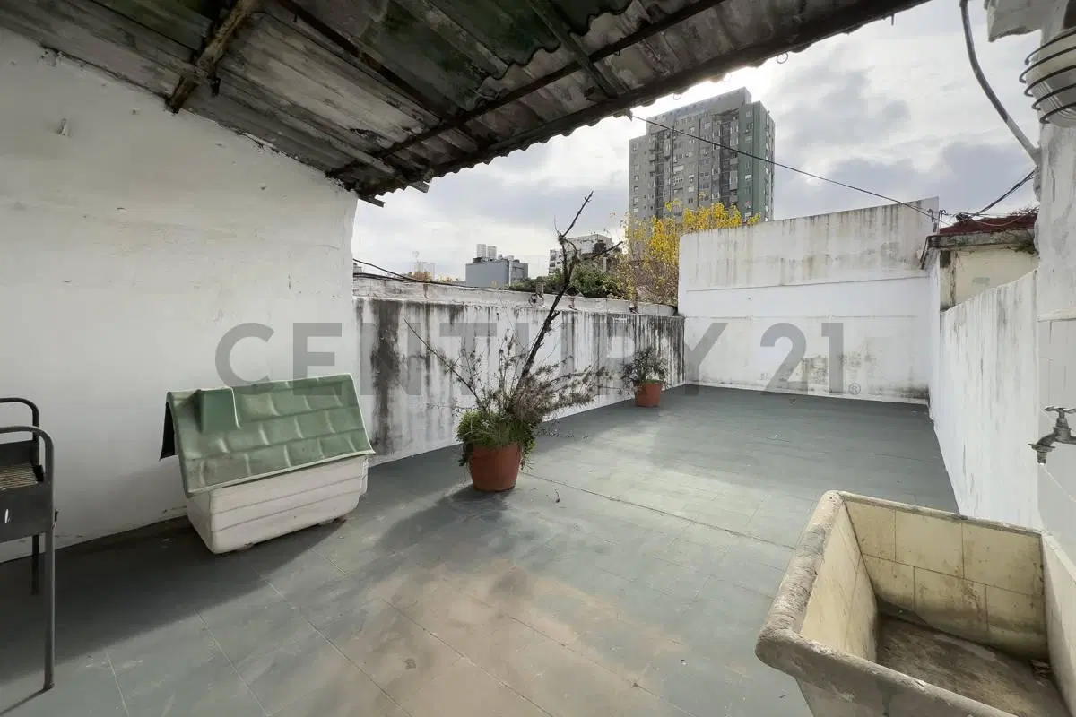 VENTA PH EN BALVANERA 5