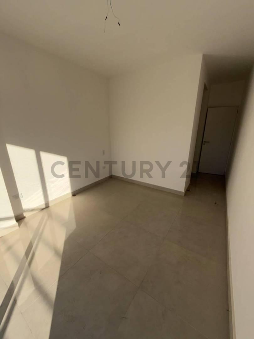 Foto de VENTA – Departamento 3 ambientes a estrenar con balcón | Caseros, imagen 3