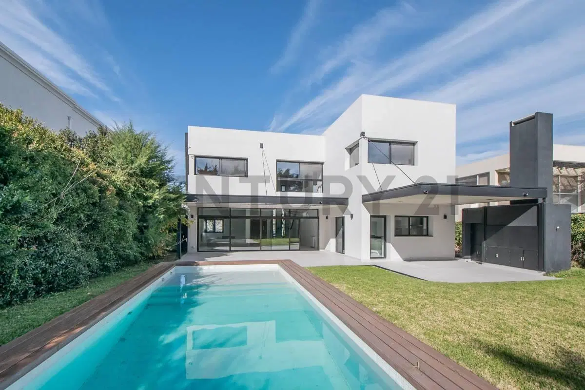 CASA PREMIUM con pileta - Villa Pacheco 3