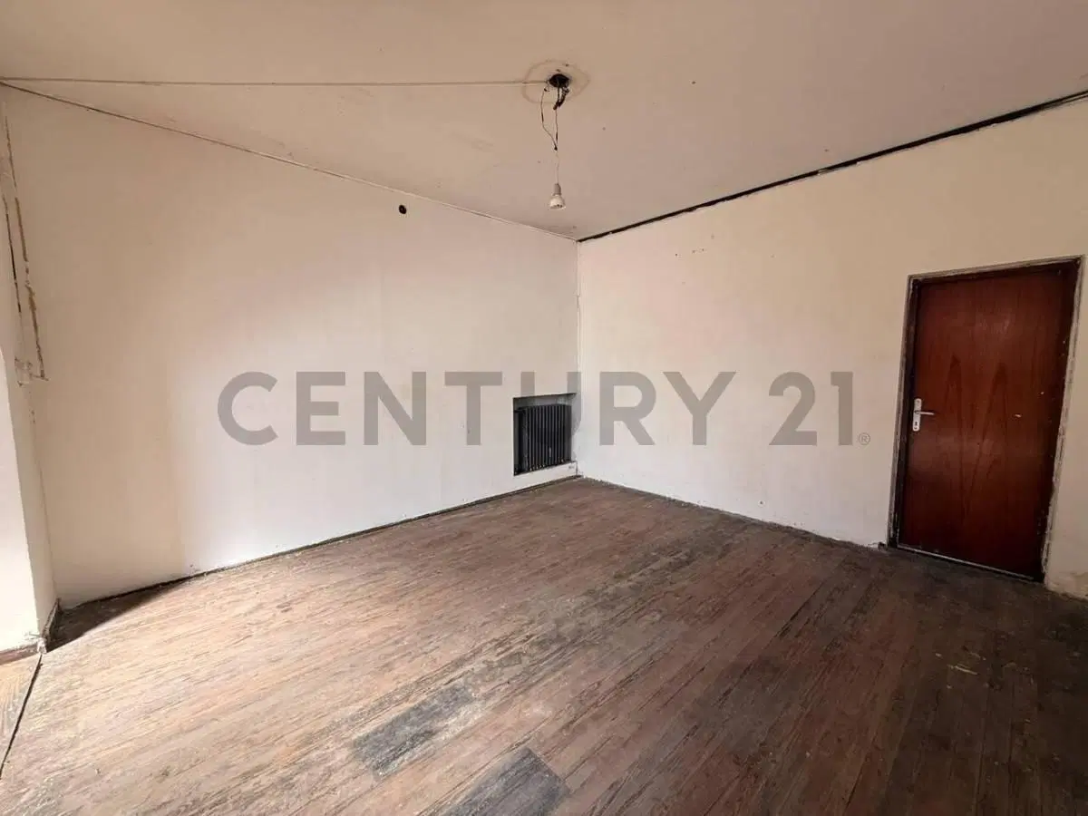 VENTA PH 5 amb + dep con balcón - La Boca 3