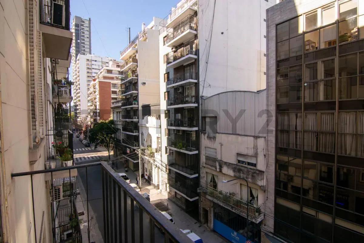 VENTA-PERMUTA DEPARTAMENTO 5 AMBIENTES SUPER LUMINOSO -  RECOLETA 4