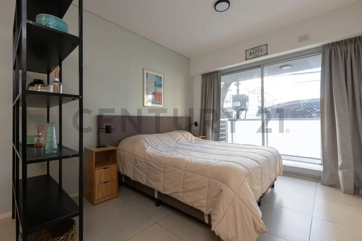 VTA IMPECABLE MONOAMBIENTE C/PATIO Y BALCÓN-APTO CRÉDITO/PROFESIONAL 3