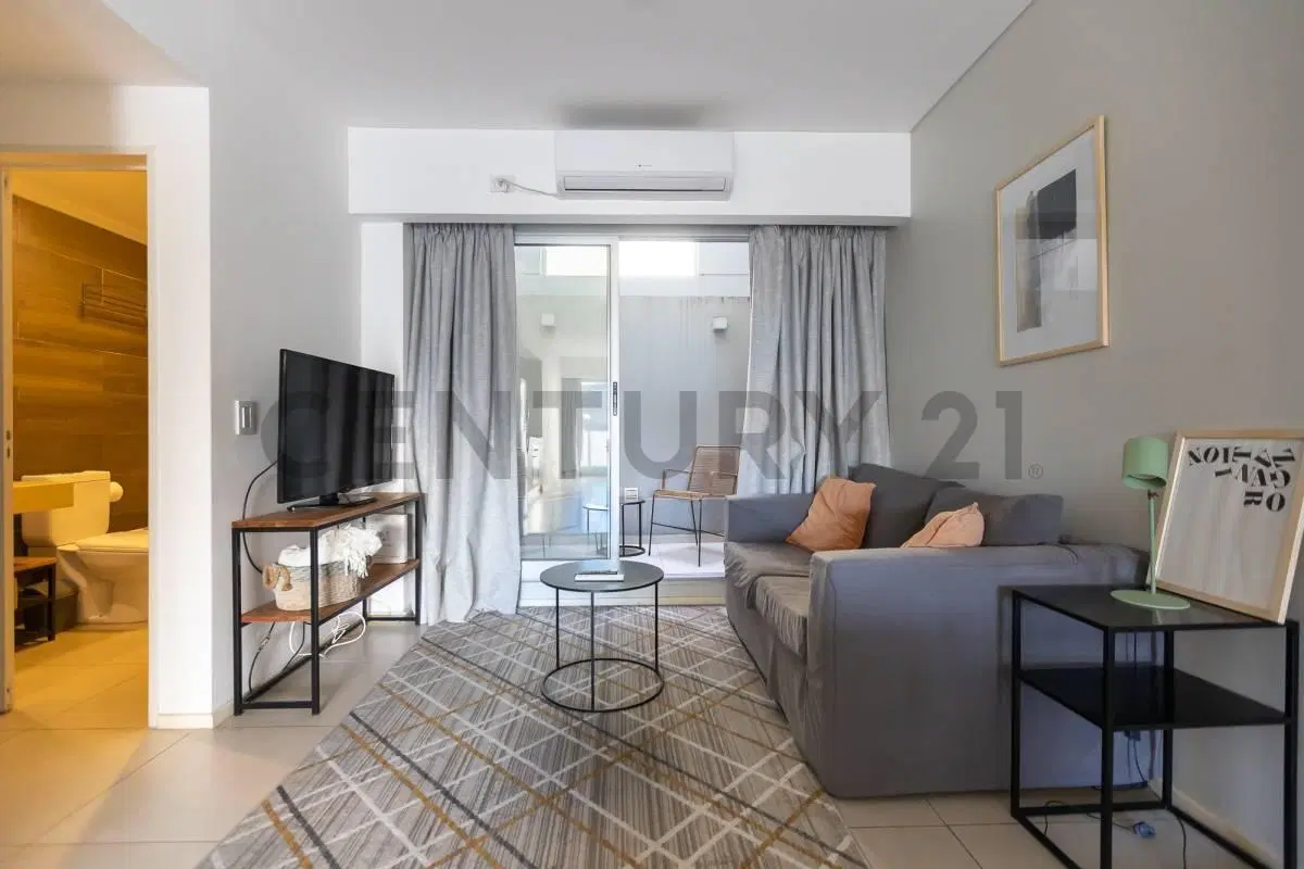 VTA IMPECABLE MONOAMBIENTE C/PATIO Y BALCÓN-APTO CRÉDITO/PROFESIONAL 5