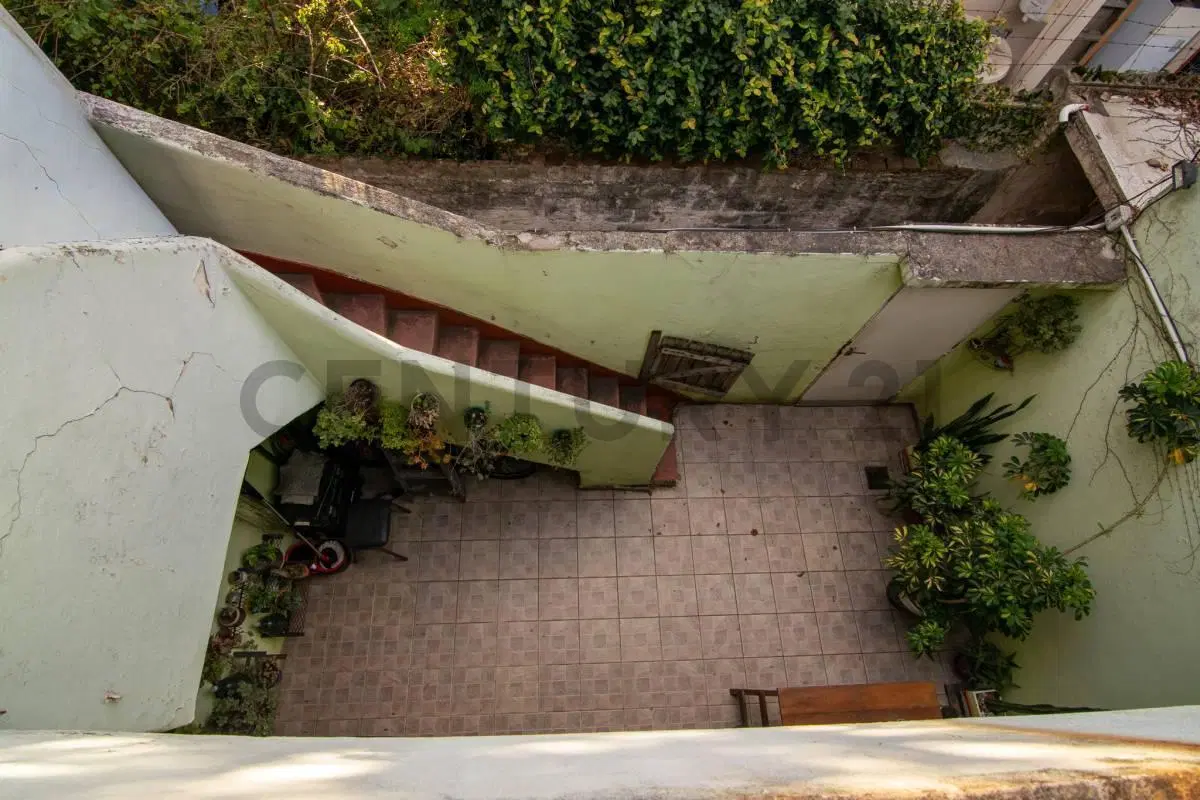 VENTA PH 2 ambientes con patio y terraza | Saenz Peña 5