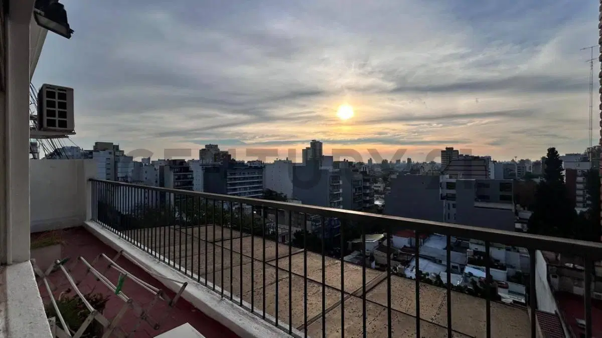 VENTA DEPTO 2AMB FLORES NORTE MUY LUMINOSO CON BALCON 5