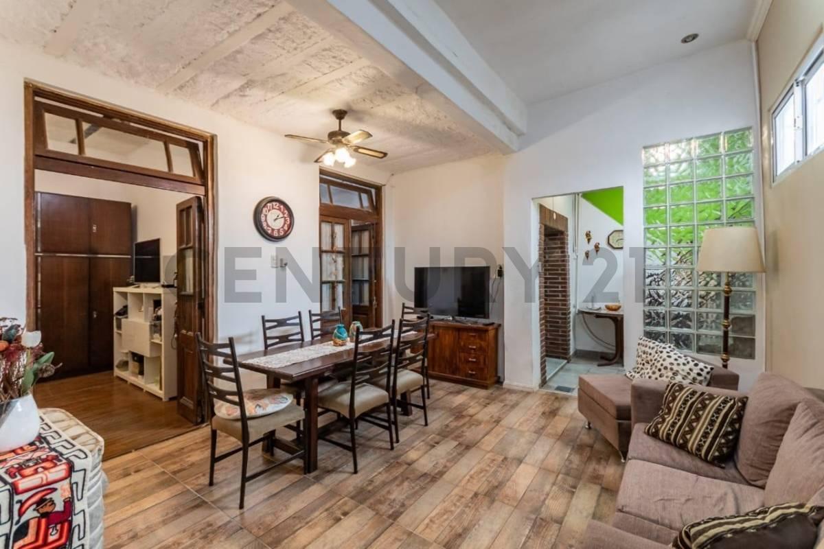 Foto de VENTA-PERMUTA PH 4 AMBIENTES VILLA PUEYRREDON, imagen 2