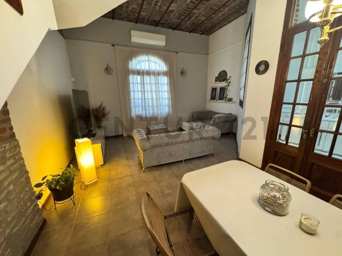 Foto de Alquiler Casa de Estilo en Alquiler | Gran Potencial para Gastronomía, imagen 3