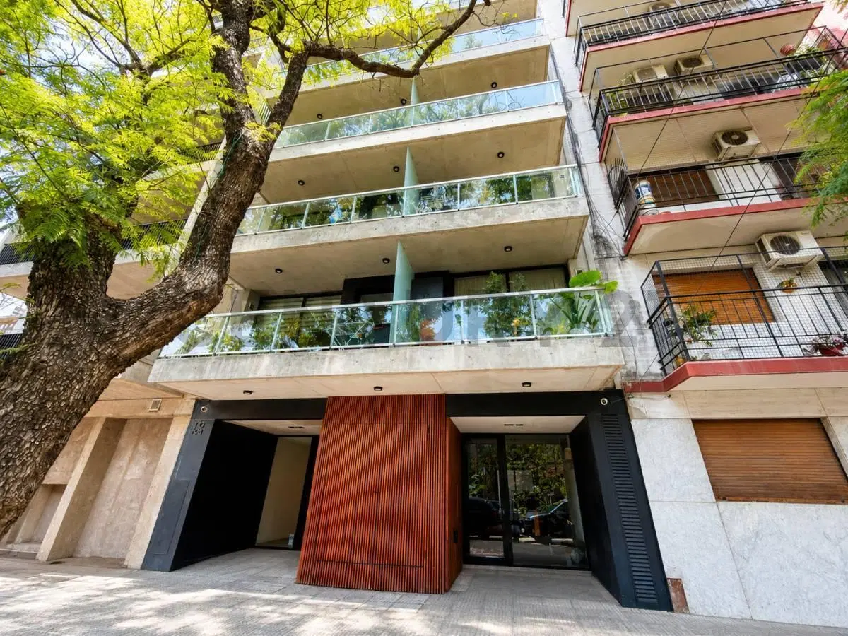 VENTA-PERMUTA LOCAL COMERCIAL EN VILLA DEL PARQUE 4
